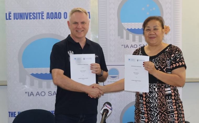 Renewed MOU Strengthens Partnership between NUS and Massey University